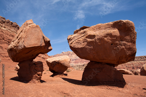 Zdjęcie XXL czerwone skały na pustyni