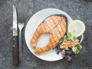 Canvas Print - Salmon steak on the plate