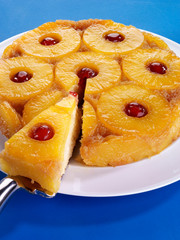 Poster - PINEAPPLE UPSIDE DOWN CAKE CLOSE UP FOOD IMAGE