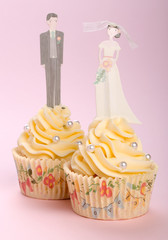 Sticker - WEDDING CUPCAKES   