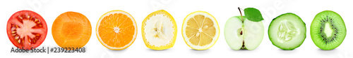 Fotomural Collection of fruit and vegetable slices on white