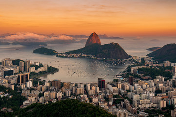 Fototapete - View of Botafogo and the Sugarloaf Mountain by Sunset in Rio de Janeiro, Brazil