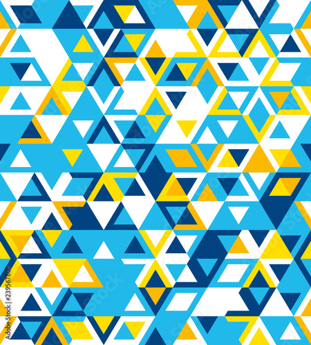 Seamless pattern of triangl...