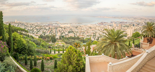 Sticker - Panoramic view of the bay of Haifa at sunset