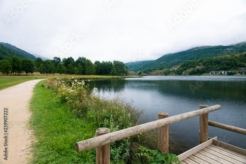 Lake in Genos (France) Tableau sur Toile