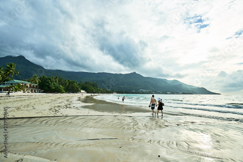 Fotografie, Obraz Seychelles tropical beach, beau vallon beach, mahe island
