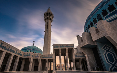 Wall Mural - Amman - September 30, 2018: Mosque of King Abdullah I in the center of Amman, Jordan