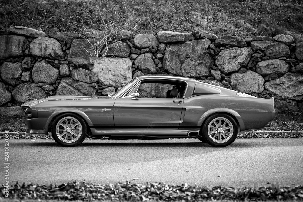 1967  Mustang vintage muscle car - obrazy, fototapety, plakaty 
