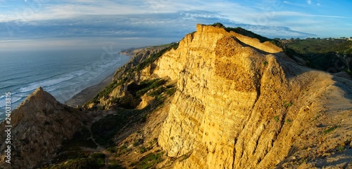Fotografie, Obraz Coastal cliff at sunset , San Diego, California