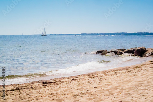 Fotografie, Tablou The overlooking view of the shore in Massachusetts at Cape Cod Beach
