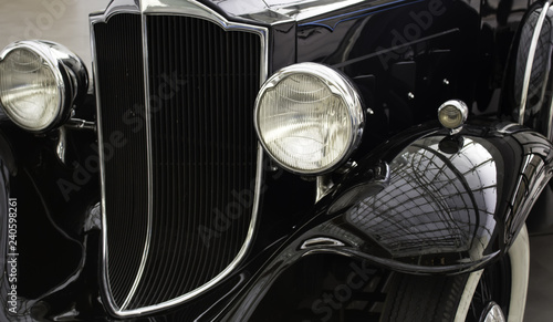 Canvastavla  Old collection car