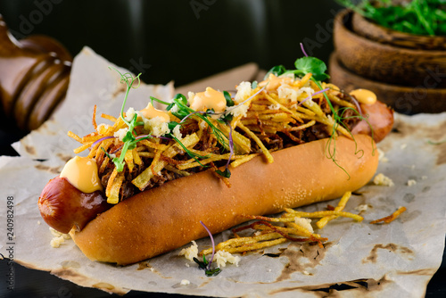 Cuadros en Lienzo Delicious grilled hotdog in a restaurant