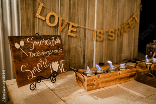 Fotografie, Obraz Smores Bar at event with Love is Sweet quote.