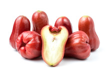 Rose Apple (chomphu) Fresh Isolated Clipping Path On White Background