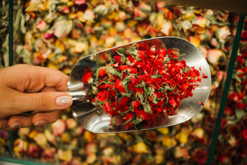 Aromatic red flower herbal tea