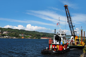 Wall Mural - Tugboat Job