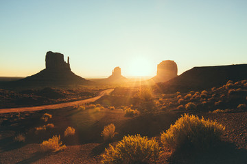 Wall Mural - monument valley at sunrise, arizona, usa