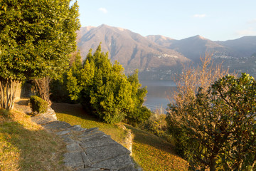 Wall Mural - Chiesa di Carate Urio (Como)