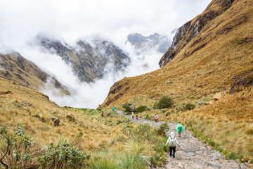 hiking the inca trail