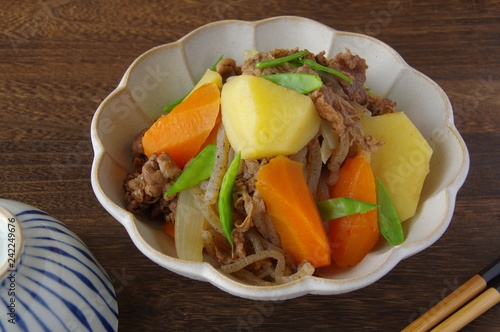 肉じゃが和食家庭料理煮物stock Photo Adobe Stock 肉じゃが和食家庭料理煮物stock Photo Adobe Stock