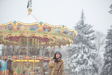 Outdoors lifestyle  portrait of stunning girl walking on the holiday city