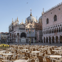 Wall Mural - Outdoor cafe on the San Marco square in Venice, Italy