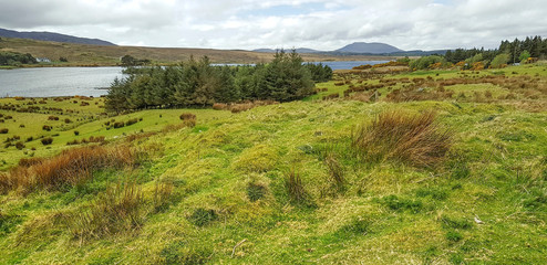 Sticker - waterside scenery in Connemara