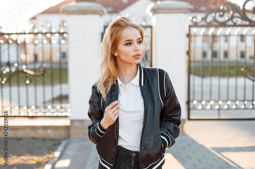 black jeans white shirt girl