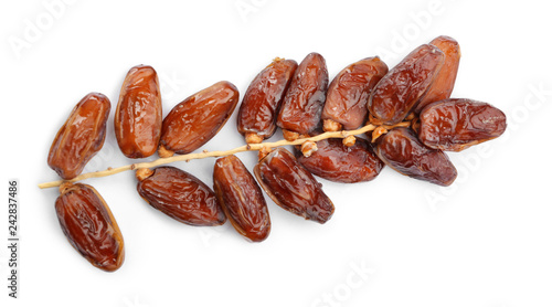 Fotomural Sweet dried dates on white background
