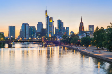 Fototapete - illuminated Frankfurt downtown, Germany