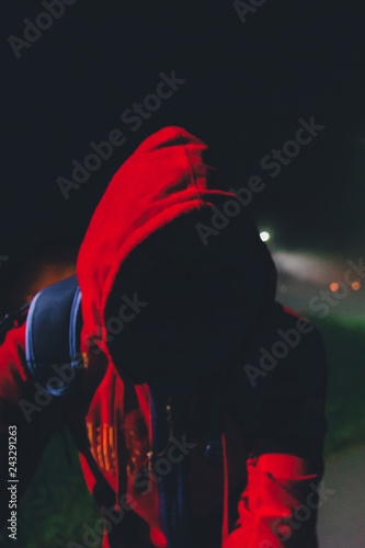 Fotografía Unidentified Person in Sportswear with a Hood