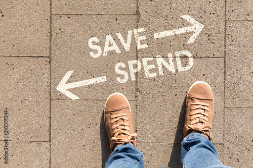 Fotografía decision with text save spend