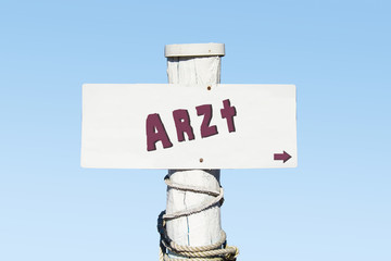 Wall Mural - Schild 330 - Arzt