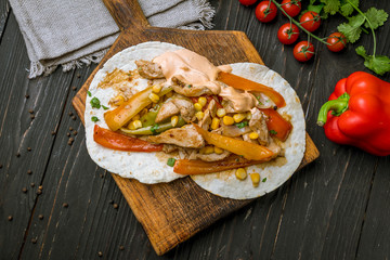 Wall Mural - fajitas with chicken