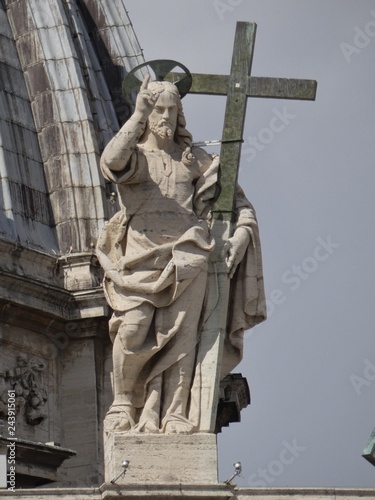Fotografía Museos Vaticanos, plaza y Basílica de San Pedro, Roma, Italia.