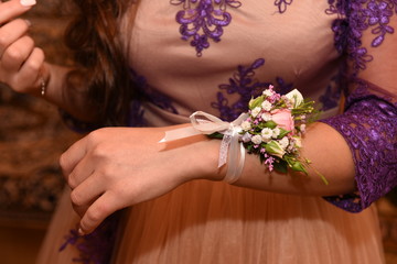 arrangement,attractive,beautiful,bouquet,bridal,bride,bridesmaid,celebration,ceremony,dress,event,feet,female,floral,florist,flower,girl,gown,green,hands,romanian,wedding