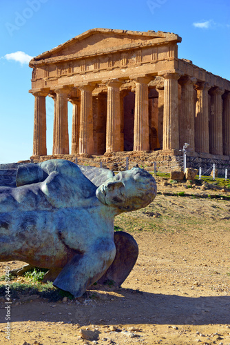 Plakat Starożytne greckie świątynie Concordia w Agrigento Sycylia