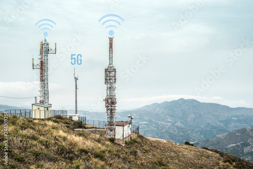 Fotomural 5G antennas and GSM transmitters