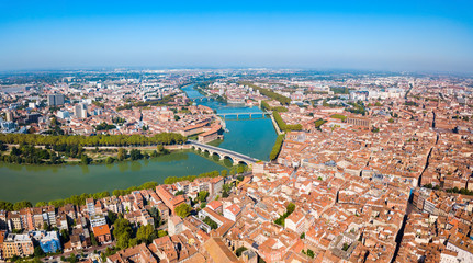 Canvas Print - Toulouse aerial panoramic view, France