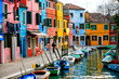 Case colorate con canale a Murano