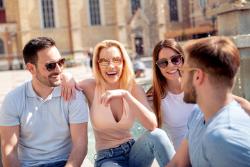 Canvas Print - Group of friends having fun outdoors