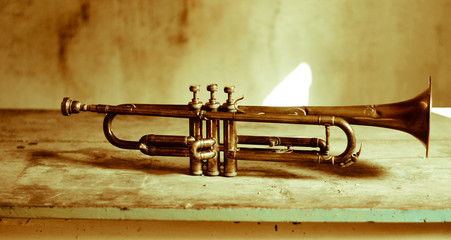 Poster - A beautiful jazz trumpet, very old