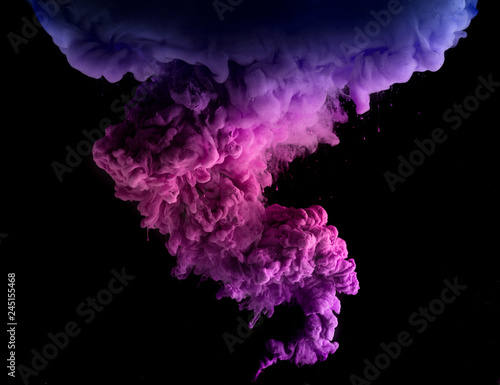 Dekoracja na wymiar  kolorowa-farba-akrylowa-w-wodzie-eksplozja-kolorow-na-czarnym-tle