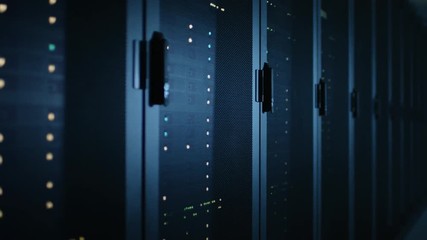 Aufkleber - Moving Walkthrough Shot of Dark Modern Data Center With Row of Fully Operational Server Racks. Modern Hi-Tech Concept for Cloud Computing, Artificial Intelligence, Supercomputer, Cybersecurity