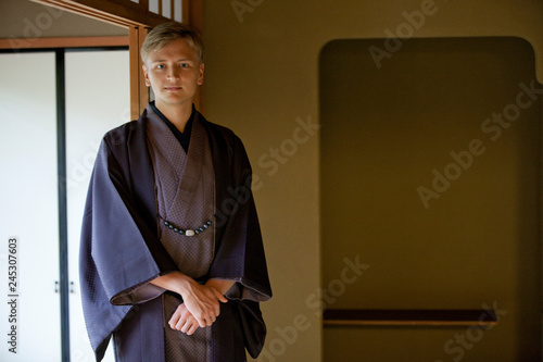 着物姿の外国人男性stock Photo Adobe Stock 着物姿の外国人男性stock Photo Adobe Stock