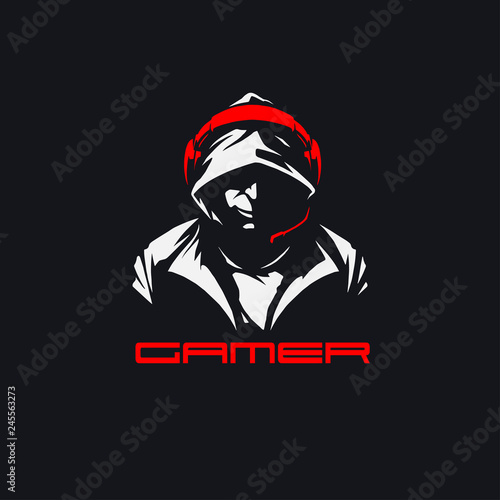 Photo  gamer in headphones