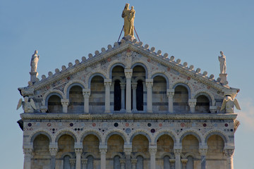 Wall Mural - Facade of Santa Maria Assunta Cathedral in Pisa, Italy