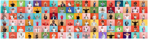 Fotomural The collage of faces of surprised people on colored backgrounds