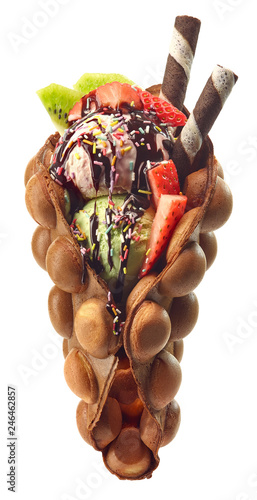 Cuadros en Lienzo Hong kong or bubble waffle with ice cream and fruits