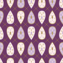 Pretty Stylized Tear Drop Leaves Pattern. Seamless Repeating. Hand Drawn Vector Illustration. Simple Feminine Leaf Stripes In Decorative Purple, White, Lilac Background. Summer Fashion, Home Decor.